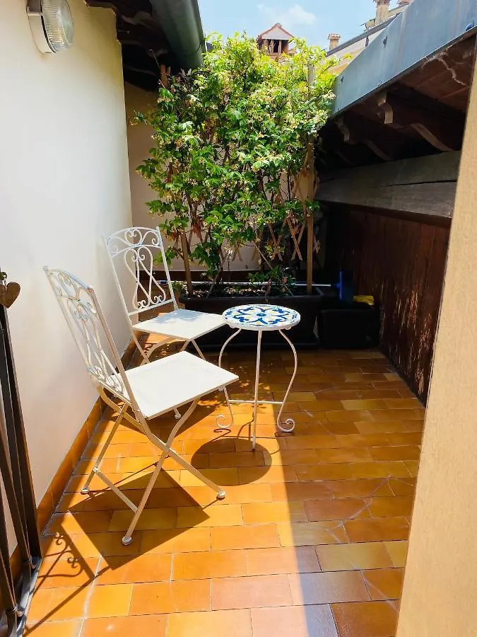 Il Salotto Sul Rio Apartment Mantova