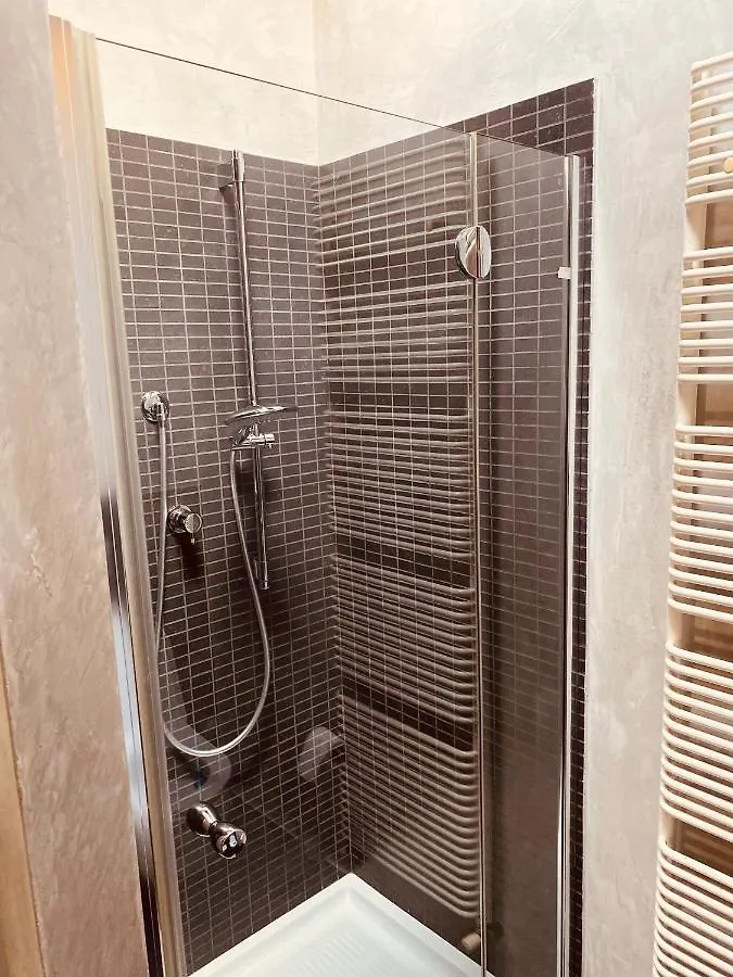 Il Salotto Sul Rio Apartment Mantova Italy